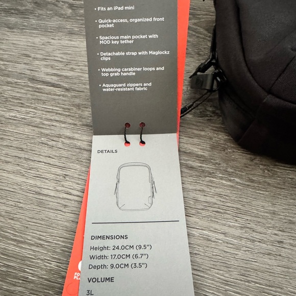 NWT ALPAKA METRO SLING MAX - Picture 12 of 16